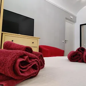  Apartment Domus Enea - Colosseo Termini Italy