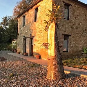  Farm stay La Tana Del Picchio