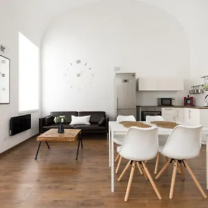 apartment-fresh-and-style.inbudapesthotels.com/